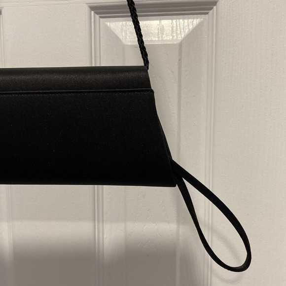 Black Satin Shoulder Evening Bag / Wristlet With Round Crystal Design - Picture 14 of 15